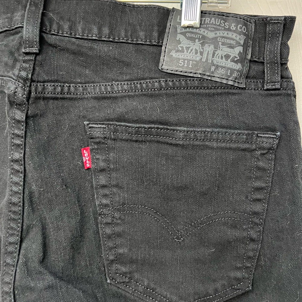 Levi’s 511 36x30 black jeans